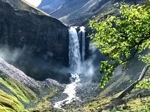 ���� ����4