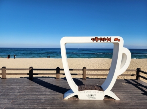 ���� ����4