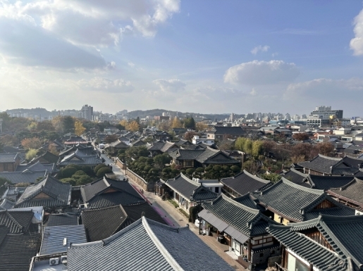 ���� ����4